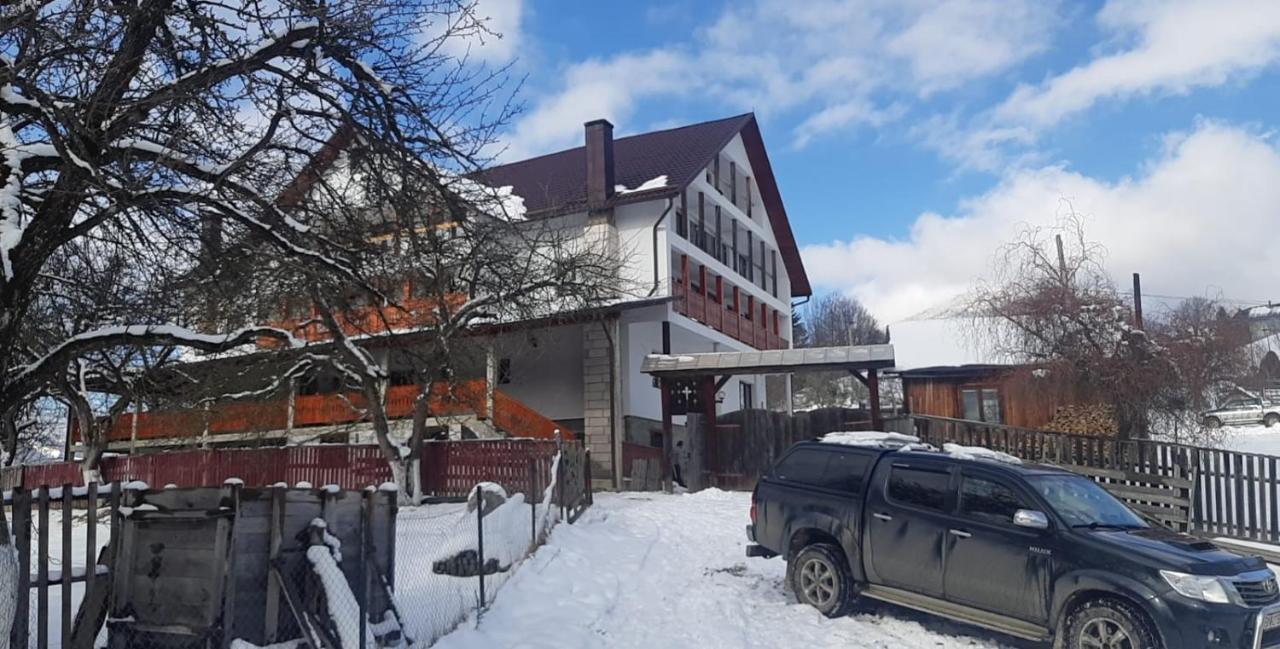 Casa De Vacanta Perla Colibitei Colibiţa Esterno foto