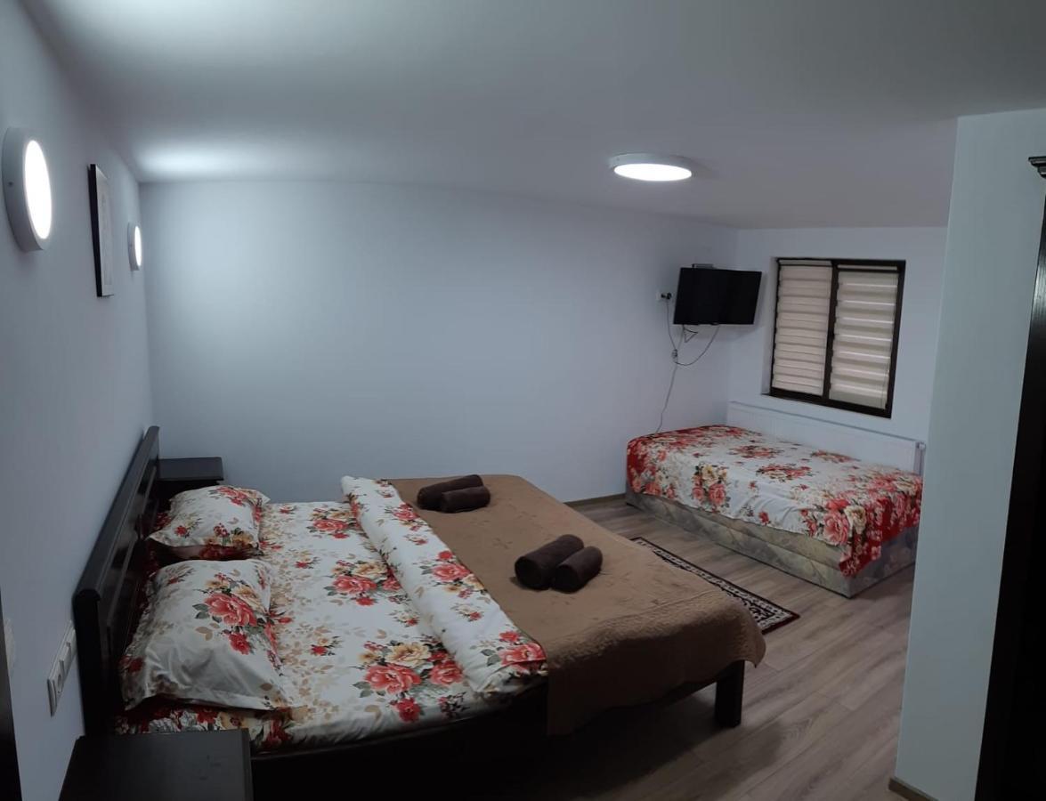 Casa De Vacanta Perla Colibitei Colibiţa Esterno foto