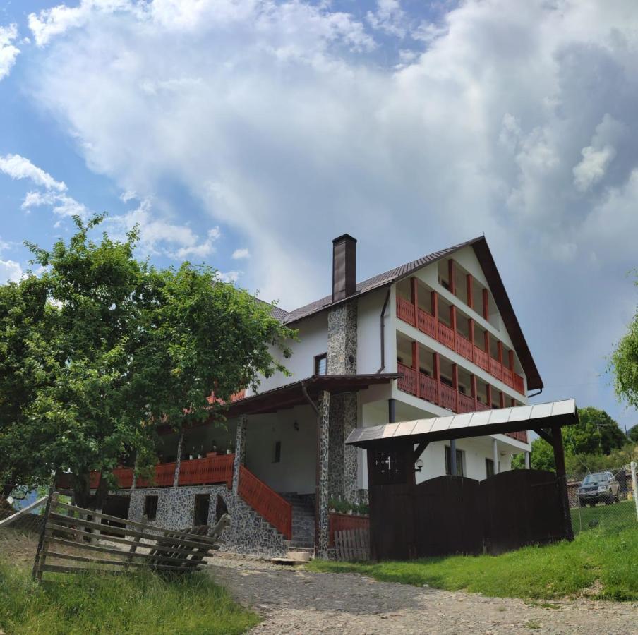 Casa De Vacanta Perla Colibitei Colibiţa Esterno foto