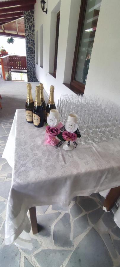Casa De Vacanta Perla Colibitei Colibiţa Esterno foto